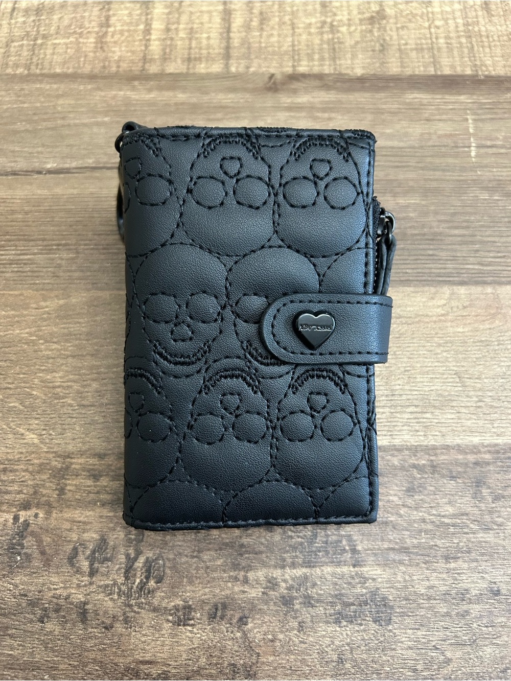Betsey Johnson Black Quilted Skull Card Case Wallet
